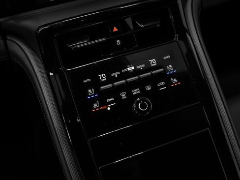 Certified 2025 Porsche Panamera Turbo image 47