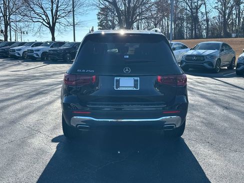 New 2026 Mercedes-Benz GLB 250 image 6