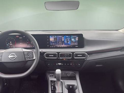 New 2026 Nissan Sentra SR FWD image 7