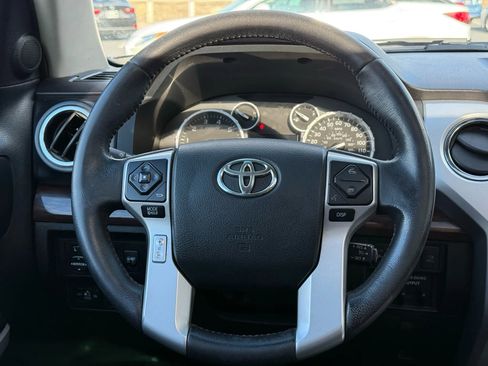 Used 2016 Toyota Tundra Limited image 32