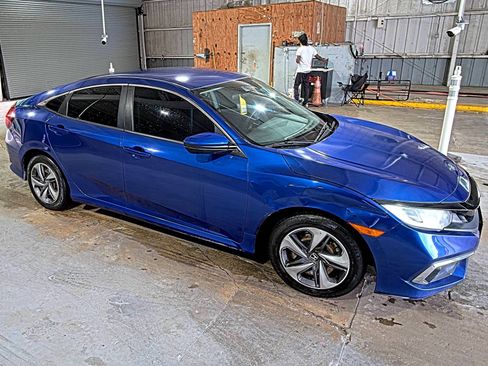 Used 2019 Honda Civic LX image 11
