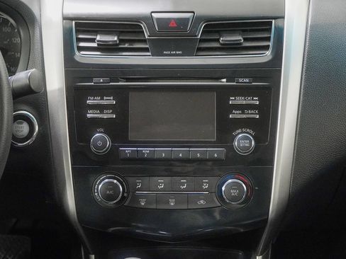 Used 2015 Nissan Altima 2.5 S w/ Power Driver Seat Package FWD image 24
