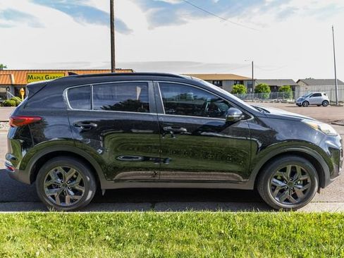 Used 2021 Kia Sportage S AWD/4WD image 4