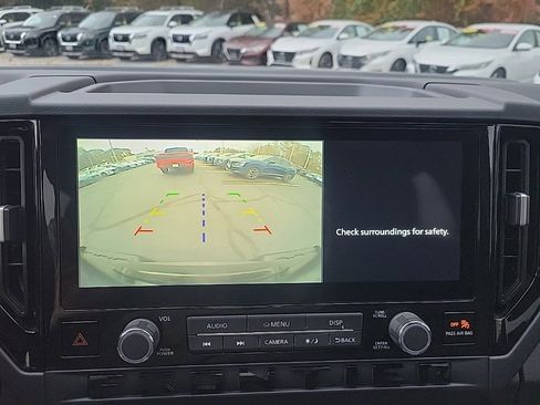 Used 2026 Nissan Frontier SV w/ Tow Package image 15