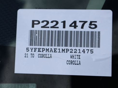 Used 2021 Toyota Corolla LE FWD image 7