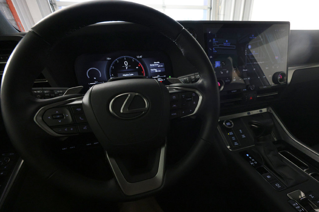 Used 2026 Lexus GX 550 AWD/4WD image 17