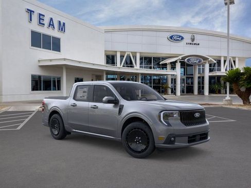 New 2025 Ford Maverick Lobo AWD/4WD image 7