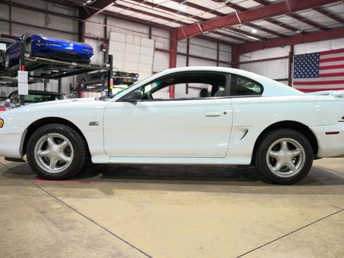 Used 1995 Ford Mustang GT image 4