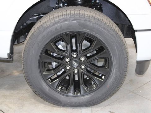 New 2026 Ford F150 Lariat image 13