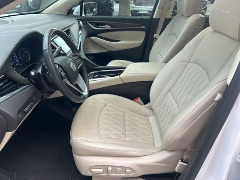 Used 2023 Buick Enclave Avenir w/ Avenir Technology Package FWD image 10