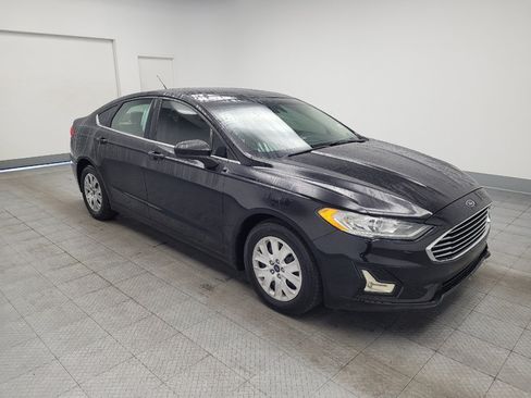 Used 2019 Ford Fusion S FWD image 13