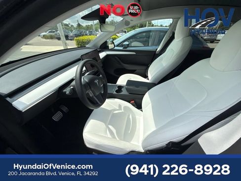 Used 2022 Tesla Model Y Performance AWD/4WD image 18