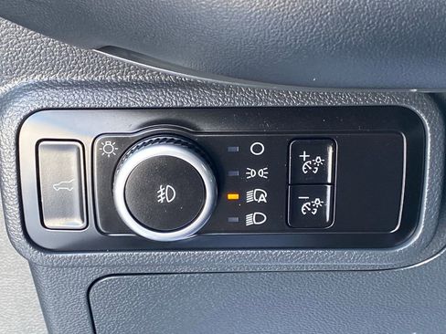 Used 2025 Ford Explorer ST-Line w/ ST-Line Street Pack image 30