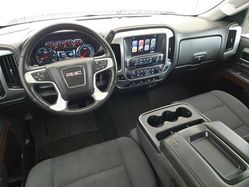 Used 2017 GMC Sierra 1500 SLE w/ SLE Value Package AWD/4WD image 9