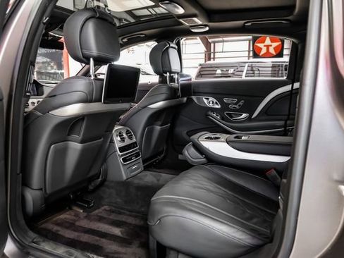 Used 2018 Mercedes-Benz Maybach S 650 image 44