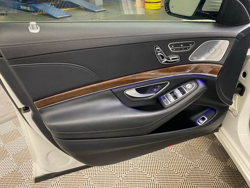 Used 2016 Mercedes-Benz S 550 4MATIC Sedan image 11