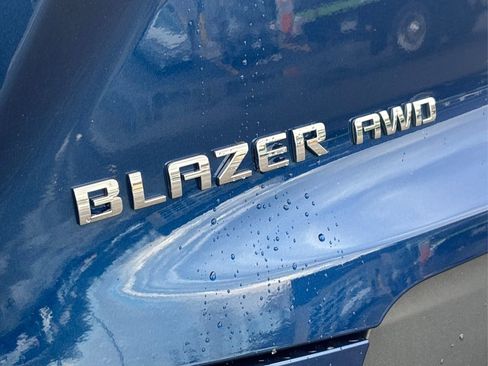 Used 2023 Chevrolet Blazer LT image 14