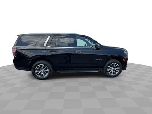 Certified 2021 Chevrolet Tahoe LT w/ LT Signature Package AWD/4WD image 9