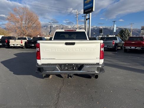 Used 2024 Chevrolet Silverado 2500 LT image 6
