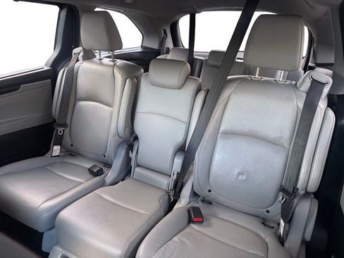 Used 2020 Honda Odyssey Touring image 11
