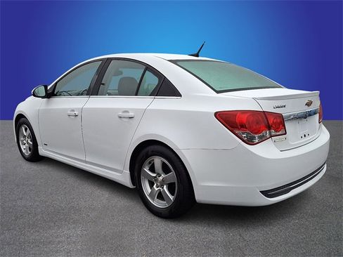 Used 2013 Chevrolet Cruze LT w/ All-Star Edition image 6