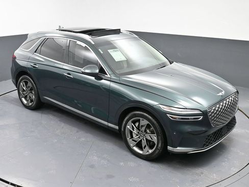 Used 2024 Genesis Electrified GV70 Advanced image 43
