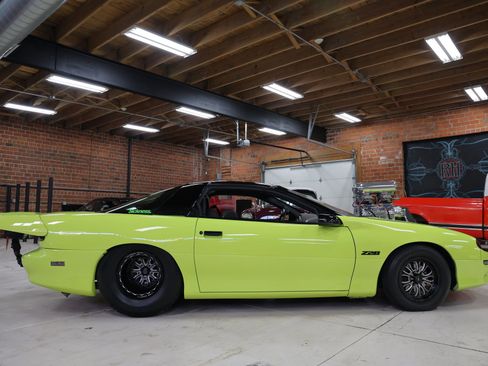 Used 1994 Chevrolet Camaro Z28 image 33