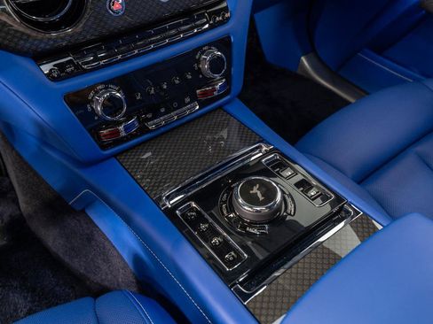 Used 2022 Rolls-Royce Ghost Black Badge image 6