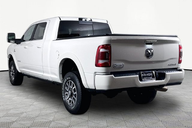 Used 2024 RAM 2500 Limited w/ Towing Technology Group AWD/4WD image 3