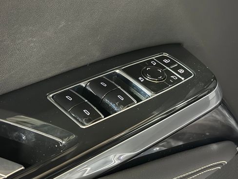 New 2025 Cadillac Escalade ESV Luxury image 21