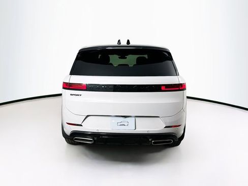 New 2026 Land Rover Range Rover Sport Dynamic SE AWD/4WD image 6