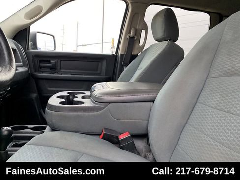 Used 2014 RAM 2500 Tradesman w/ Chrome Appearance Group image 38