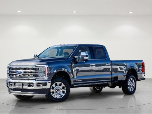 Used 2026 Ford F350 Lariat w/ Lariat Ultimate Package AWD/4WD image 2