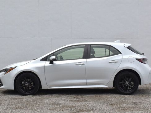 Used 2021 Toyota Corolla SE FWD image 9