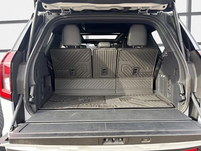 Used 2025 Ford Expedition Tremor AWD/4WD image 12