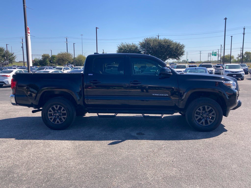 Used 2023 Toyota Tacoma SR5 RWD image 4