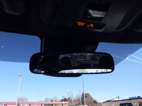 Used 2023 Toyota Corolla SE image 27