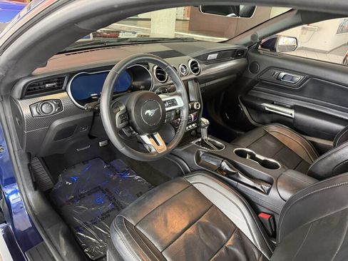 Used 2018 Ford Mustang Premium w/ Ecoboost Performance Package RWD image 7