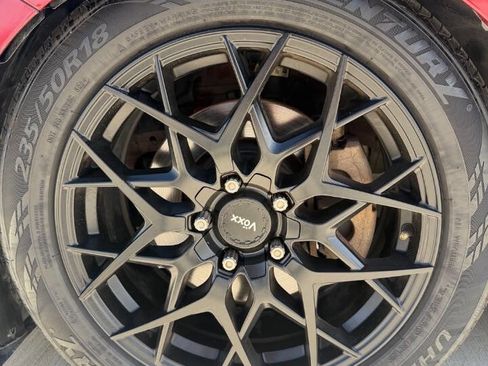 Used 2016 Ford Mustang Coupe RWD image 9