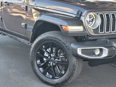 Certified 2025 Jeep Wrangler Unlimited Sahara w/ Safety Group image 3