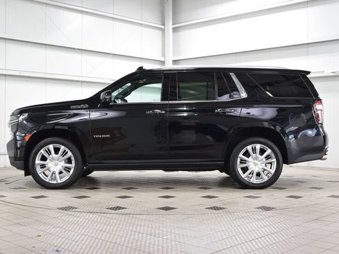 Used 2024 Chevrolet Tahoe High Country w/ Premium Package AWD/4WD image 4