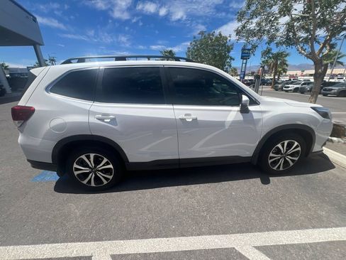 Used 2022 Subaru Forester Limited w/ Popular Package #2 AWD/4WD image 9