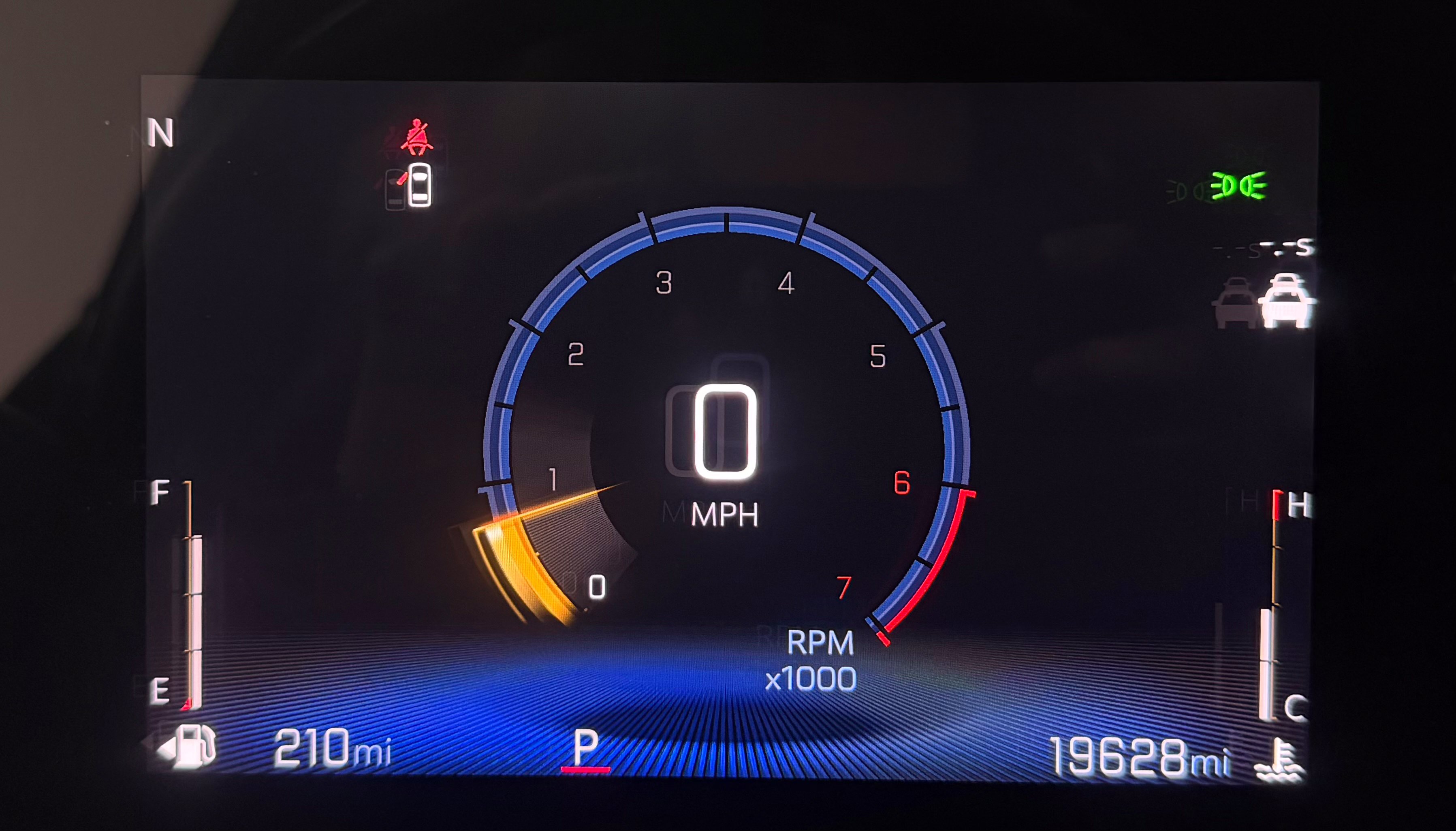 Used 2025 Chevrolet Trax LT w/ Driver Confidence Package FWD image 16