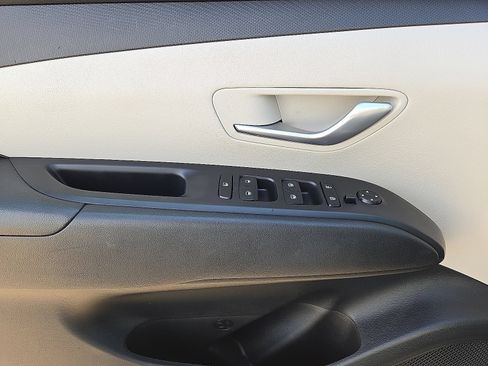 Used 2024 Hyundai Tucson SEL FWD image 21