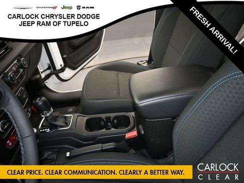 Used 2025 Jeep Wrangler Unlimited Rubicon 4xe w/ Convenience Group image 19