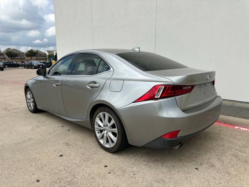 Used 2016 Lexus IS 200t w/ Navigation System Package RWD image 5