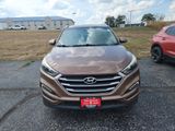 Used 2017 Hyundai Tucson SE Plus image 2