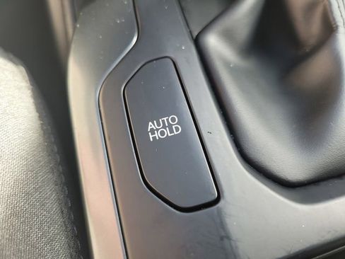 Used 2025 Kia K4 LXS image 25