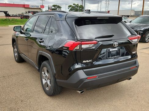 Used 2024 Toyota RAV4 XLE image 3