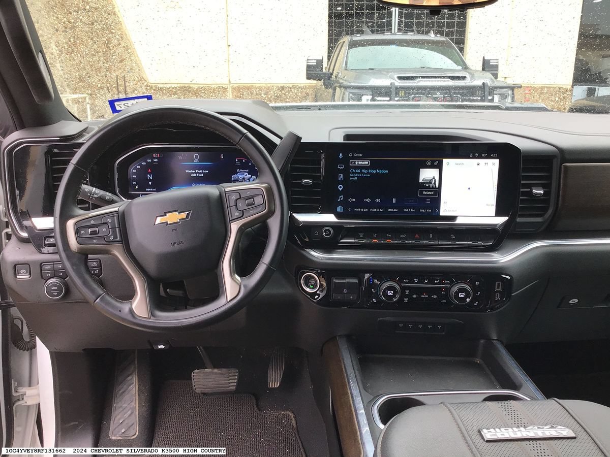 Used 2024 Chevrolet Silverado 3500 High Country w/ High Country Premium Package AWD/4WD image 11